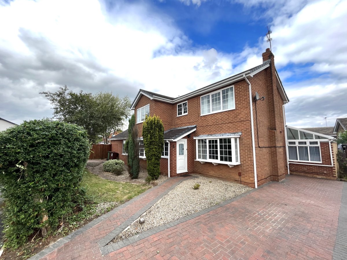 8 Snydale Avenue Normanton WF6 1SS image 0