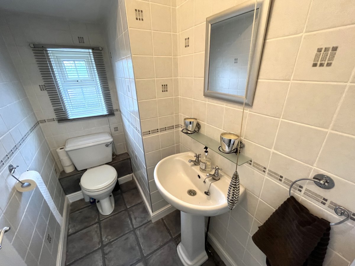 8 Snydale Avenue Normanton  WF6 1SS image 18