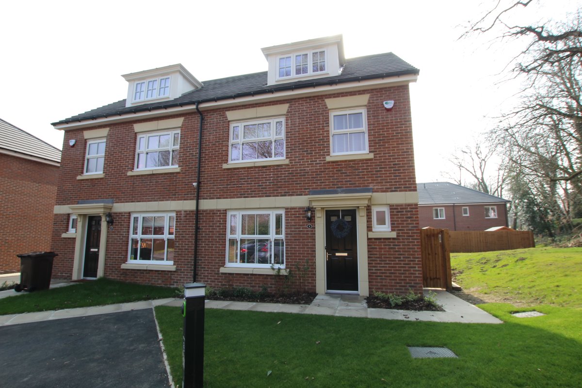 Room 1, 5 Cartwright Drive Wakefield  WF1 3FG image 0