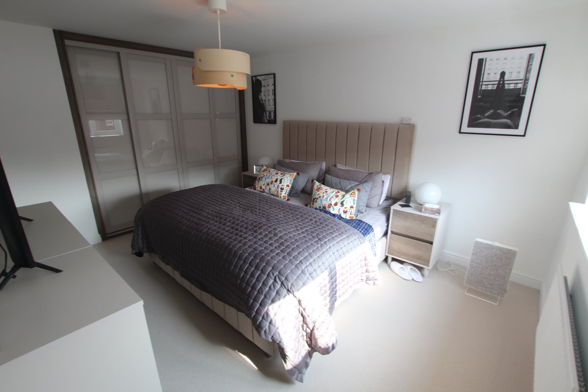 Room 1, 5 Cartwright Drive Wakefield  WF1 3FG image 6