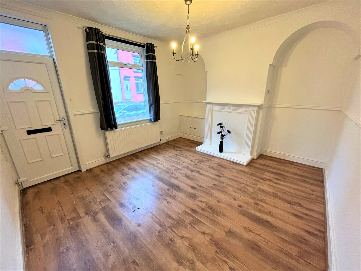 8 Marshall Street Stanley Wakefield WF3 4HT image 3