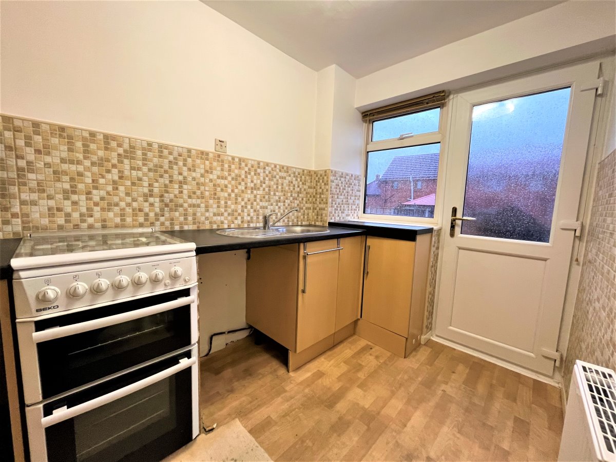 34 Westfield Drive Ossett  WF5 8HJ image 1