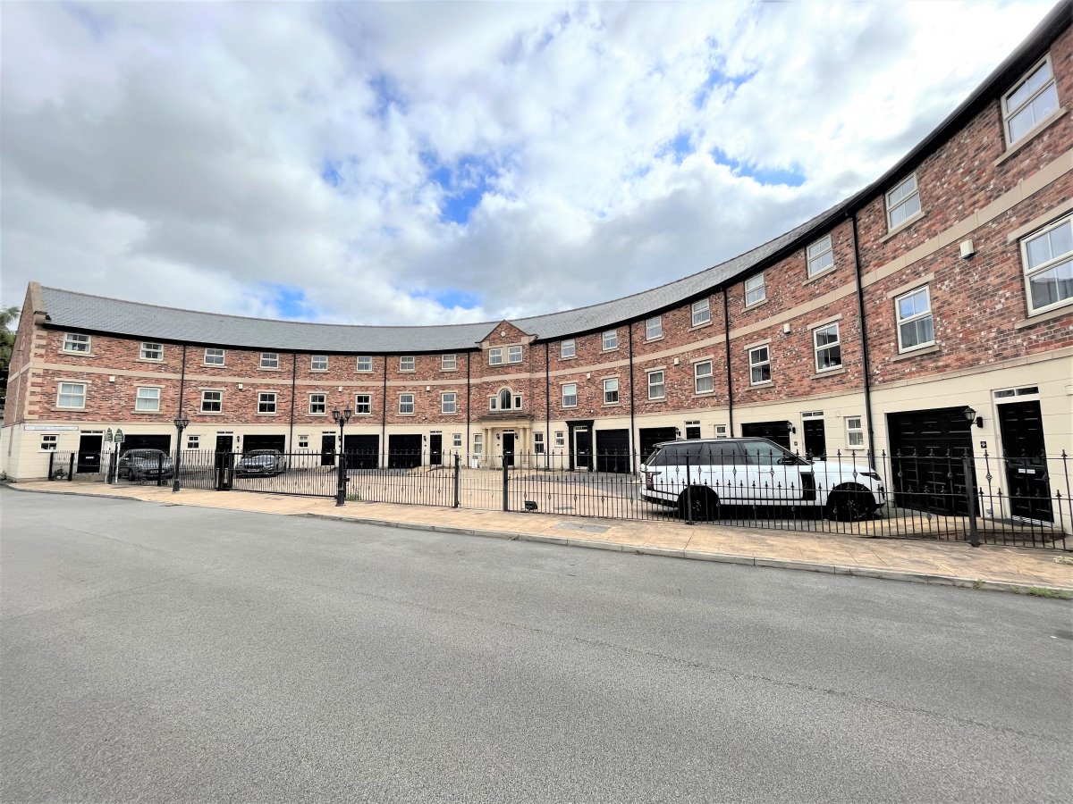 2 Brook Crescent Barnsley Road Wakefield WF1 5PB image 0