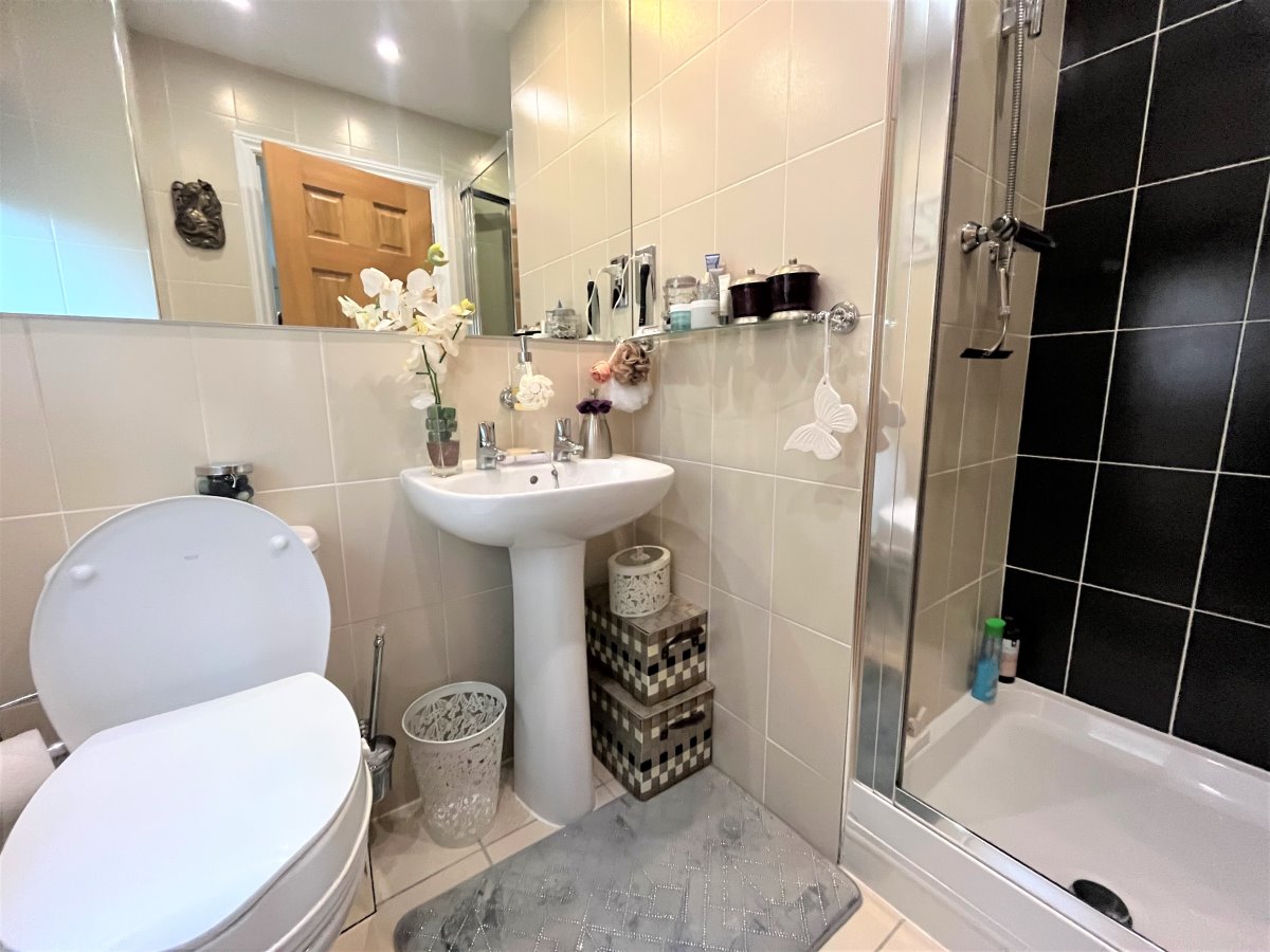 2 Sovereign Road Wakefield  WF1 2EQ image 14