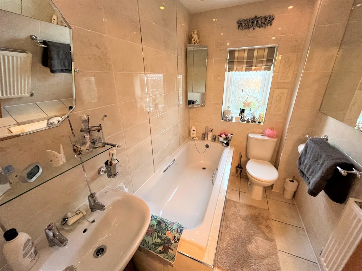2 Sovereign Road Wakefield  WF1 2EQ image 23