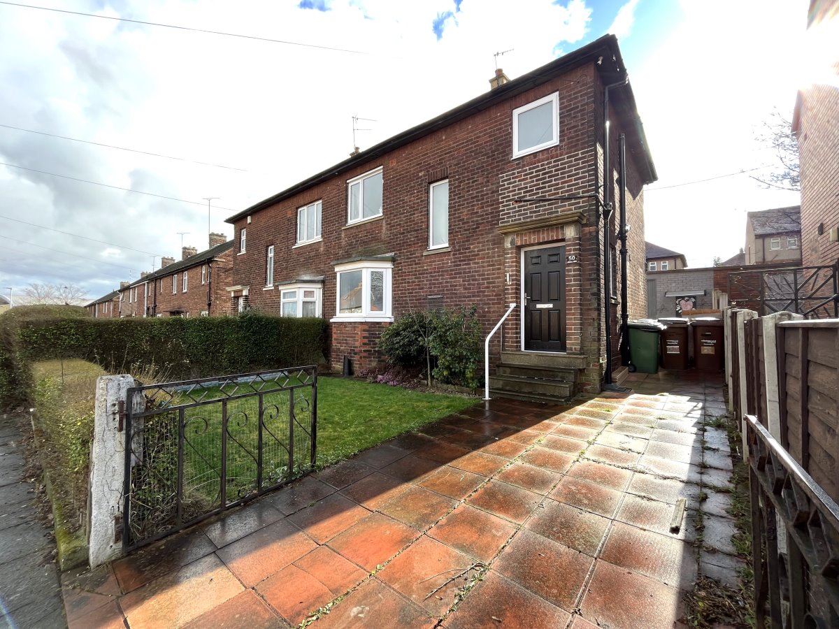 50 Langdale Drive Wakefield  WF2 9EW image 0