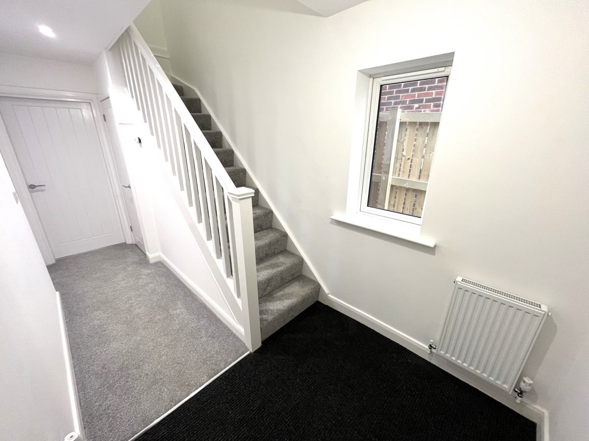 2B Primrose Lane Calder Grove Wakefield WF4 3DD image 7