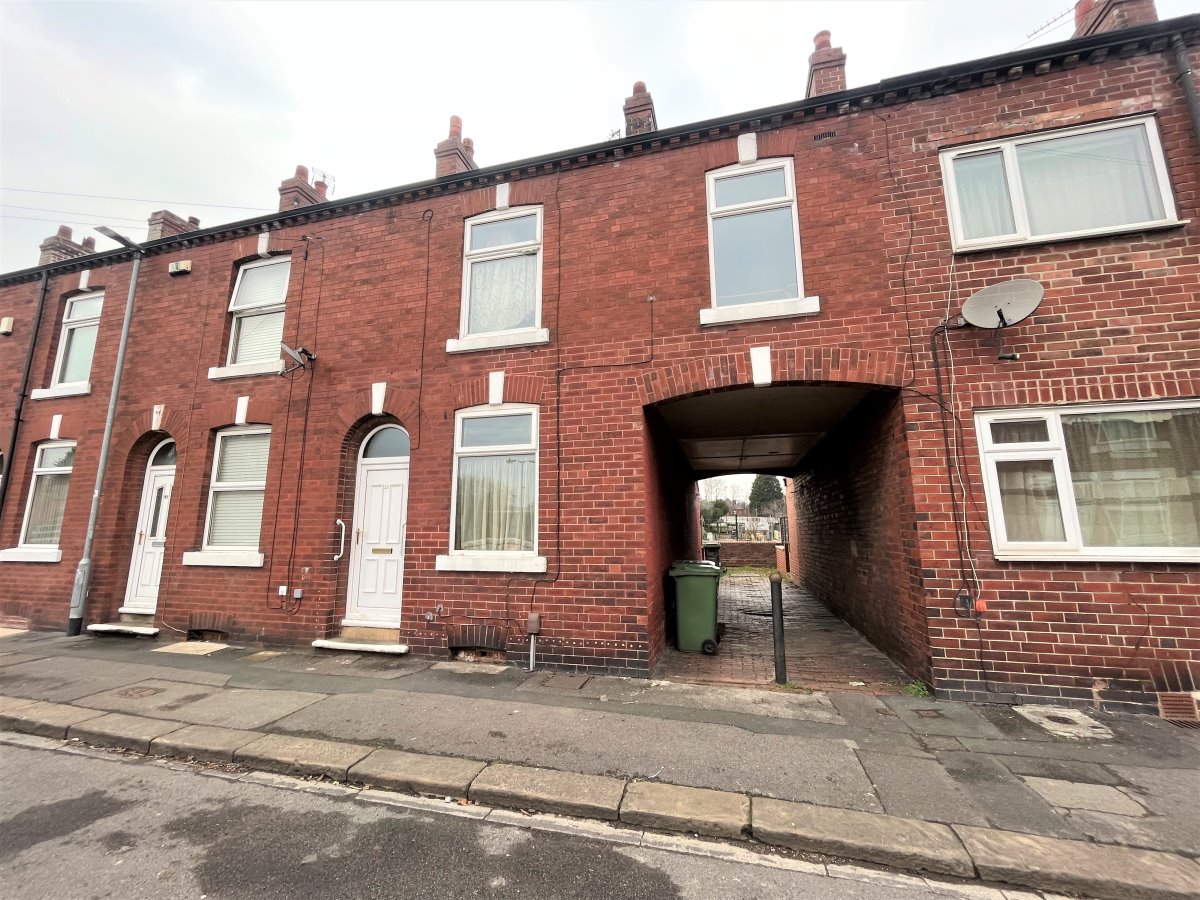 53 Manor Road Wakefield  WF2 8DD image 0