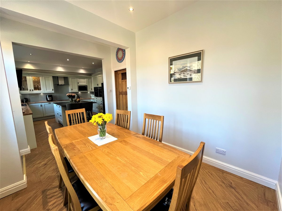 127 Station Road Ossett  WF5 0AE image 4