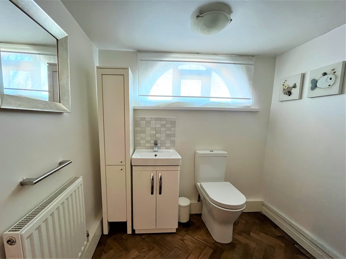 127 Station Road Ossett  WF5 0AE image 12