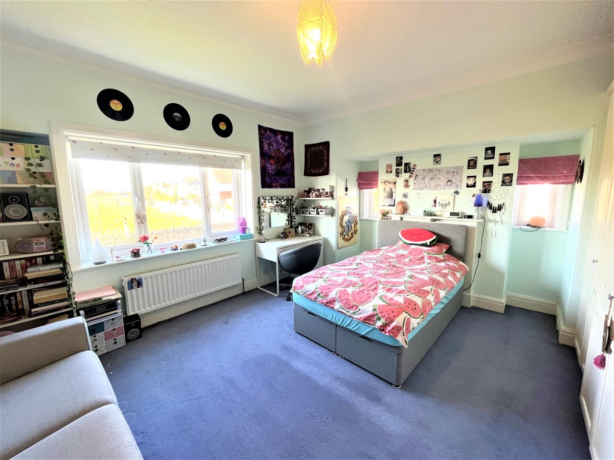 127 Station Road Ossett  WF5 0AE image 17