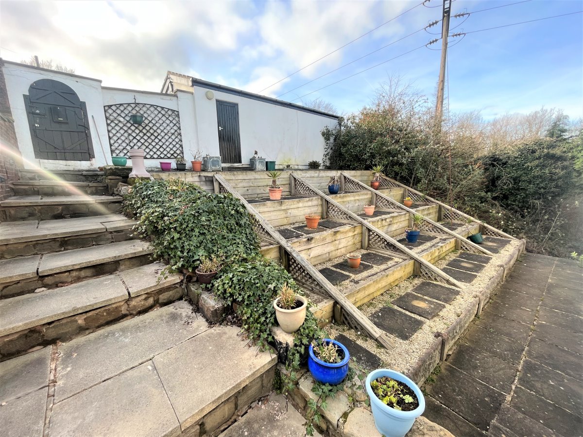 11 Goosehill Cattery, Goosehill Lane Wakefield  WF6 2JB image 5