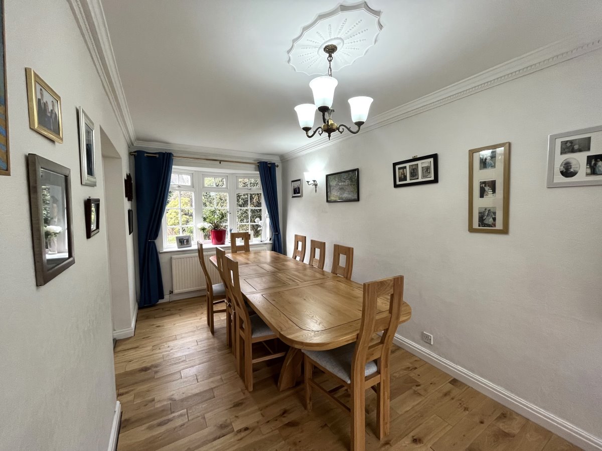28 Roger Drive Wakefield  WF2 7NE image 5