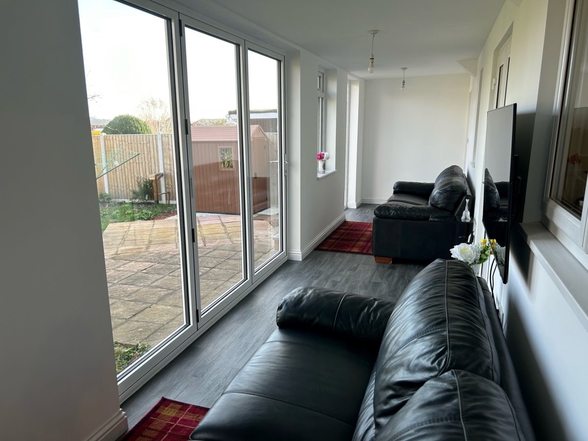 28 Roger Drive Wakefield  WF2 7NE image 15