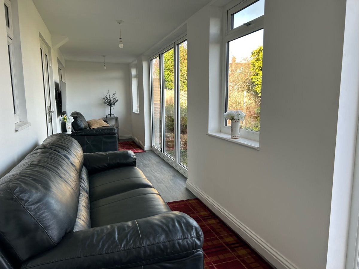 28 Roger Drive Wakefield  WF2 7NE image 17