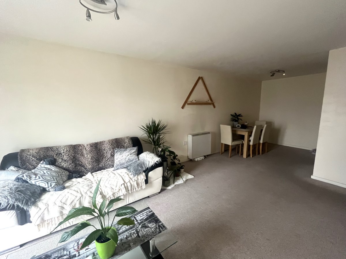 49 The Pinnacle Wakefield  WF1 1DE image 2