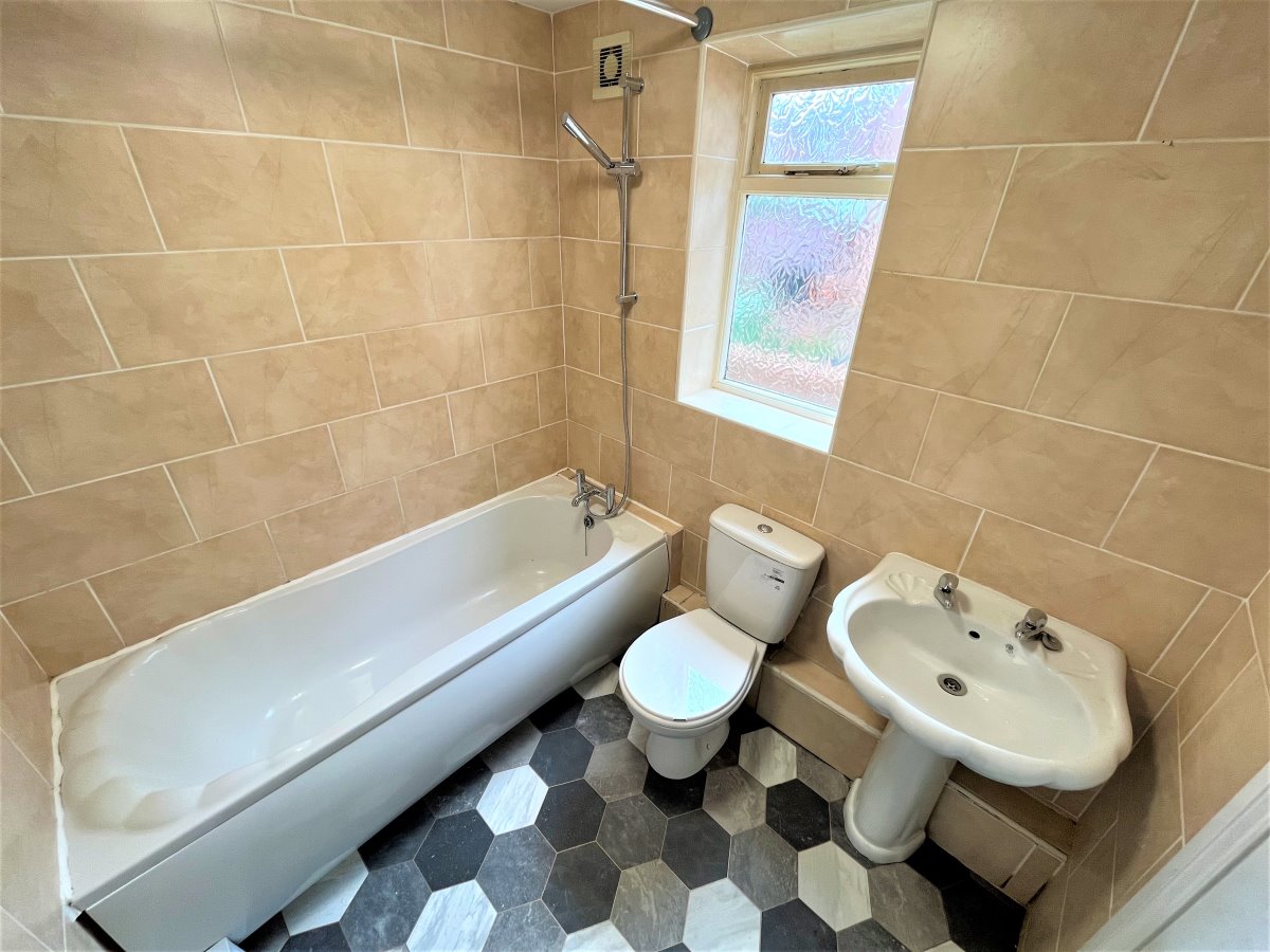 126 Castleford Road Normanton  WF6 2EJ image 6