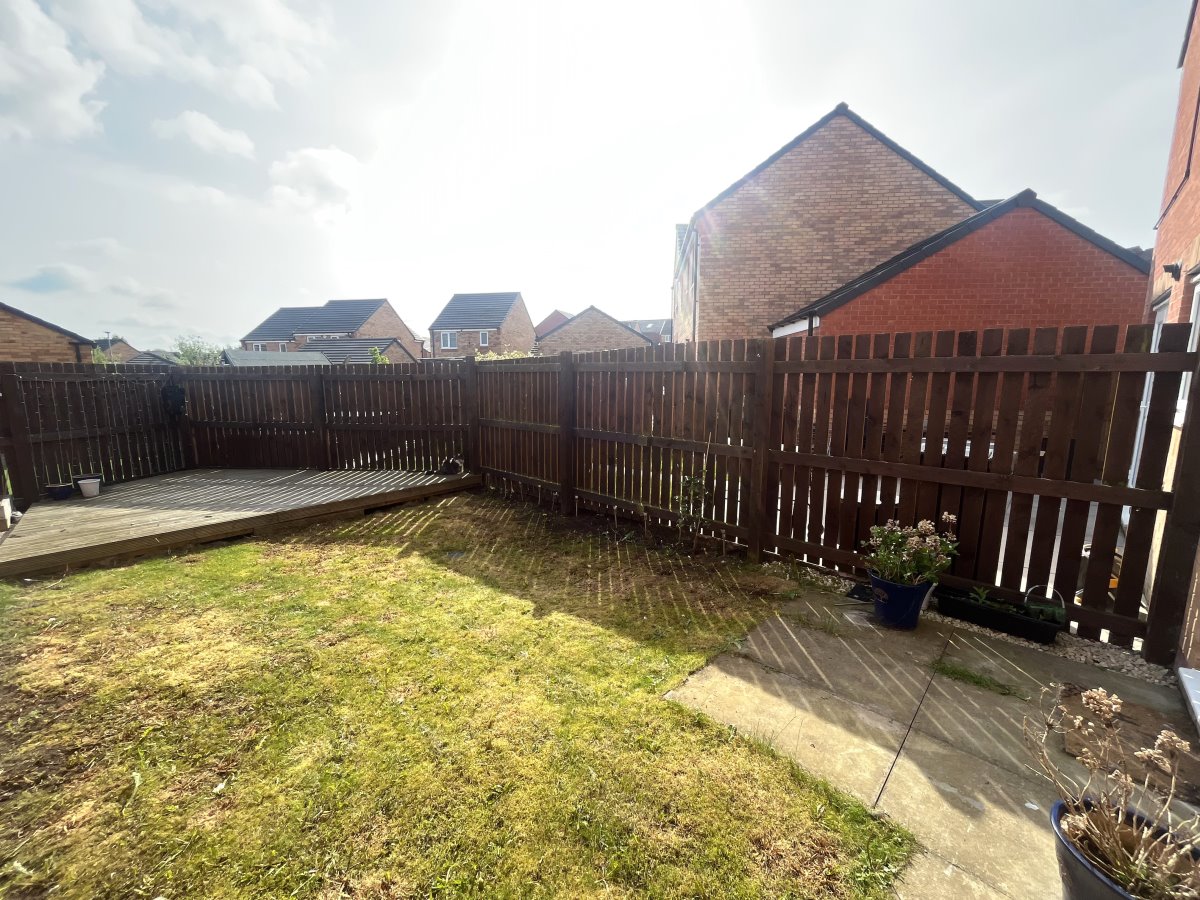 10 Priory Park Close Barnsley South Yorkshire S71 5FU image 8