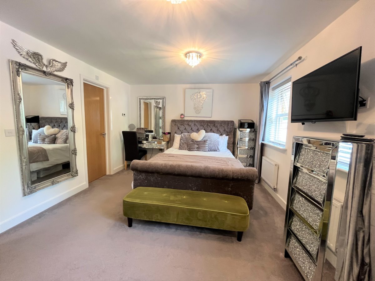 11 Lancaster Avenue Wakefield  WF1 2ZG image 12