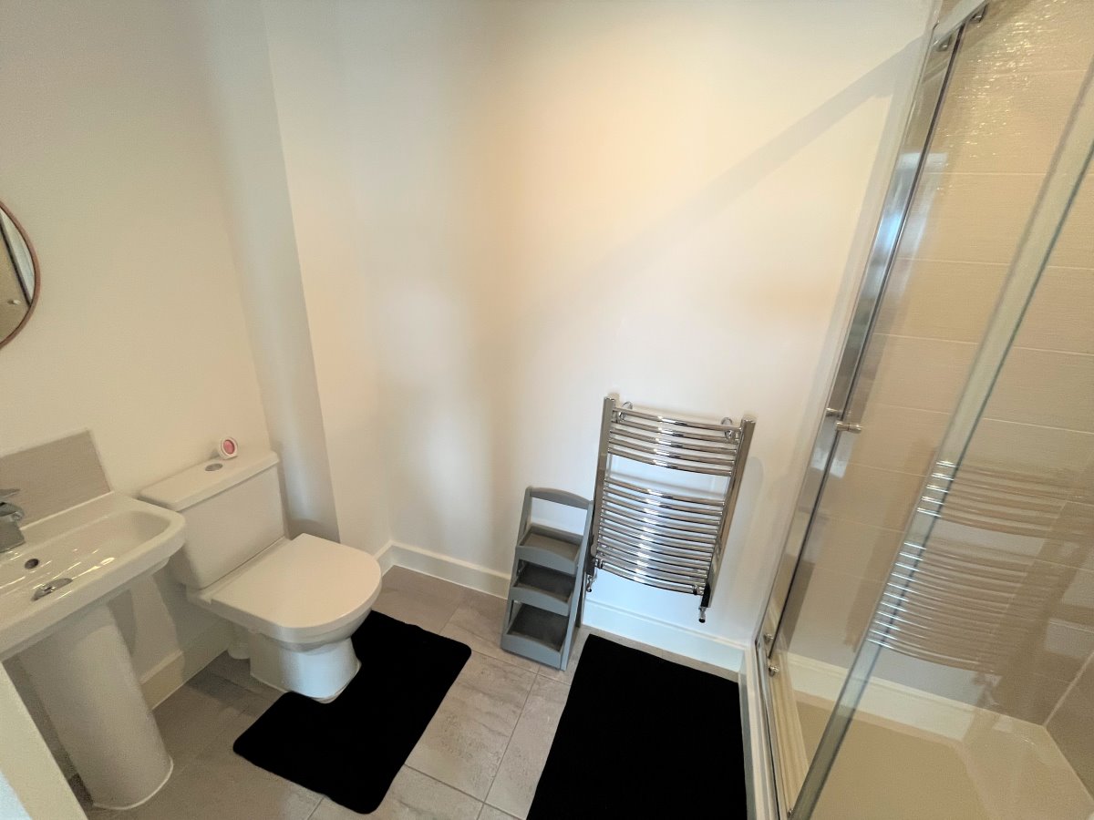 11 Lancaster Avenue Wakefield  WF1 2ZG image 22