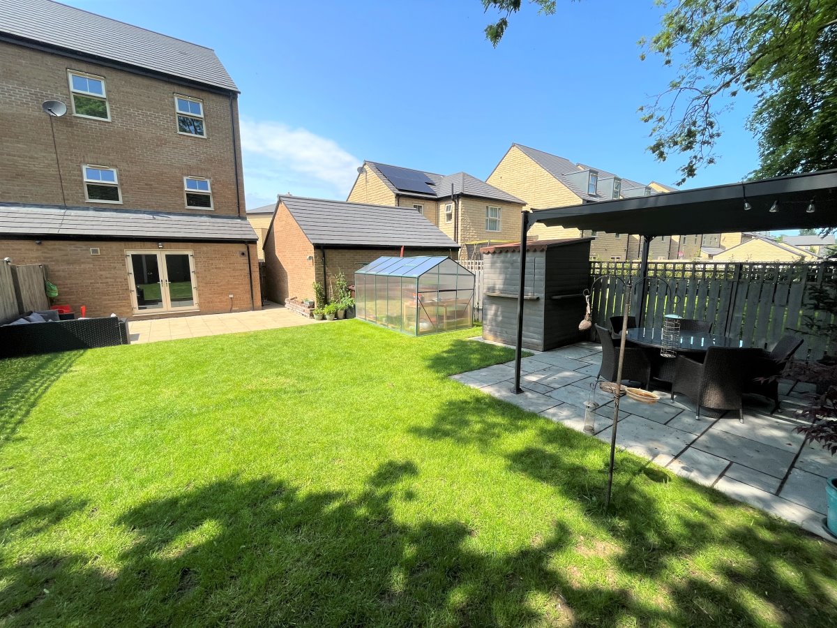 11 Lancaster Avenue Wakefield  WF1 2ZG image 25