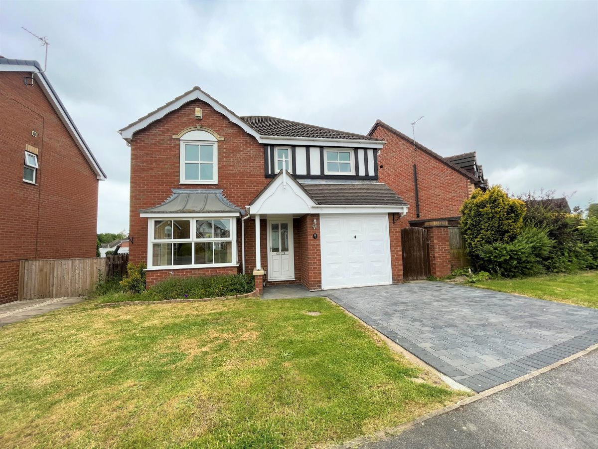 9 Greenside Park New Crofton Wakefield WF4 1JU image 0