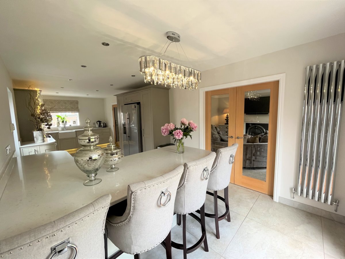 173 Darton Lane Mapplewell  S75 6BT image 1