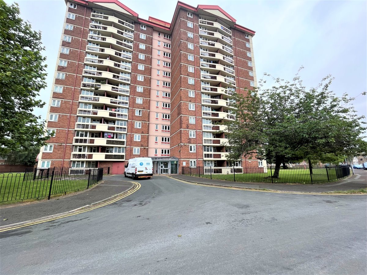 77 St Michaels House Thornes Wakefield WF2 8TR image 0
