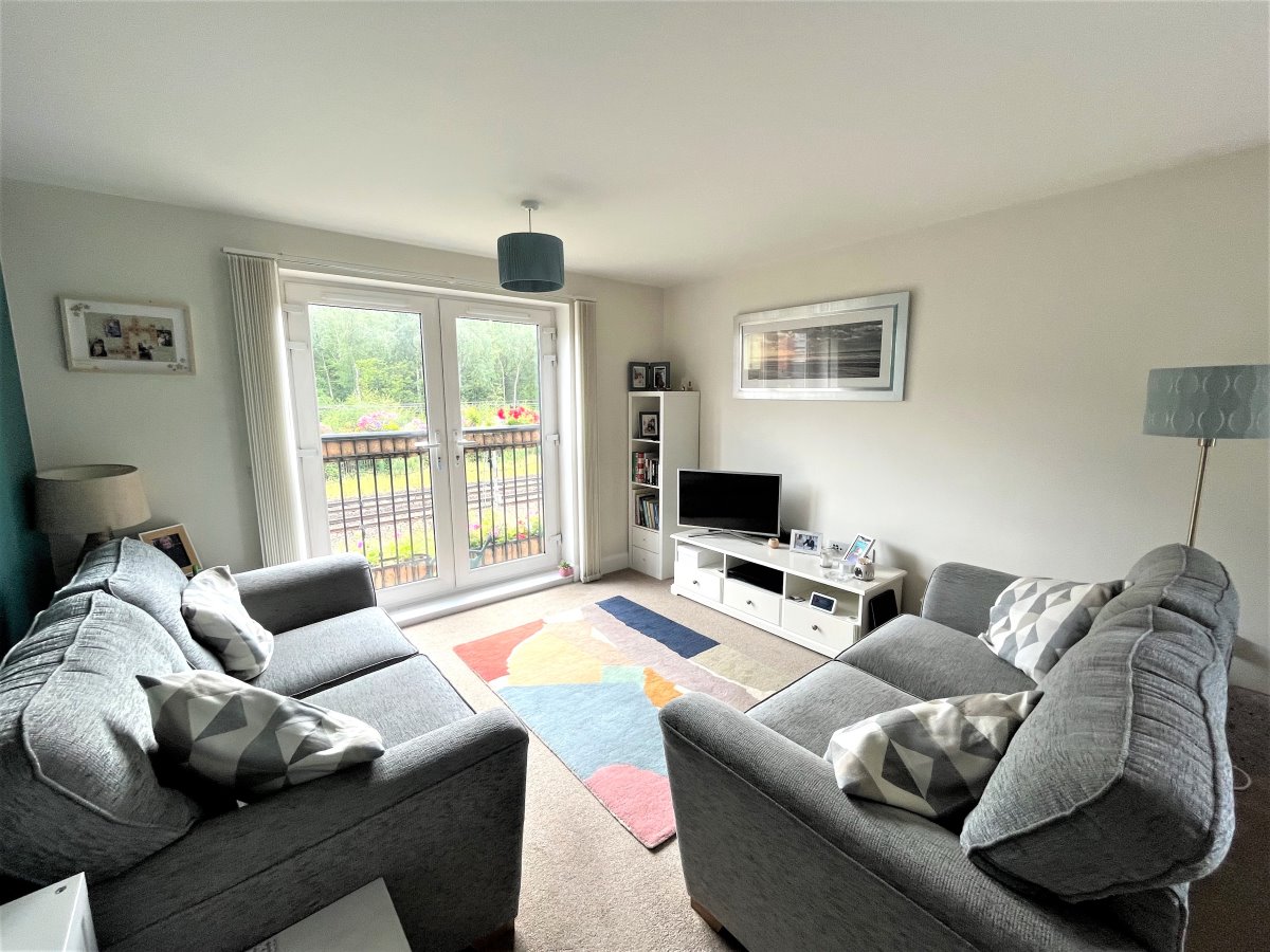 5 Dove Court, Scampston Drive East Ardsley Wakefield WF3 2GD image 0
