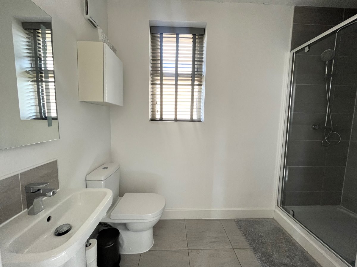 34 Lancaster Avenue Wakefield  WF1 2ZG image 10