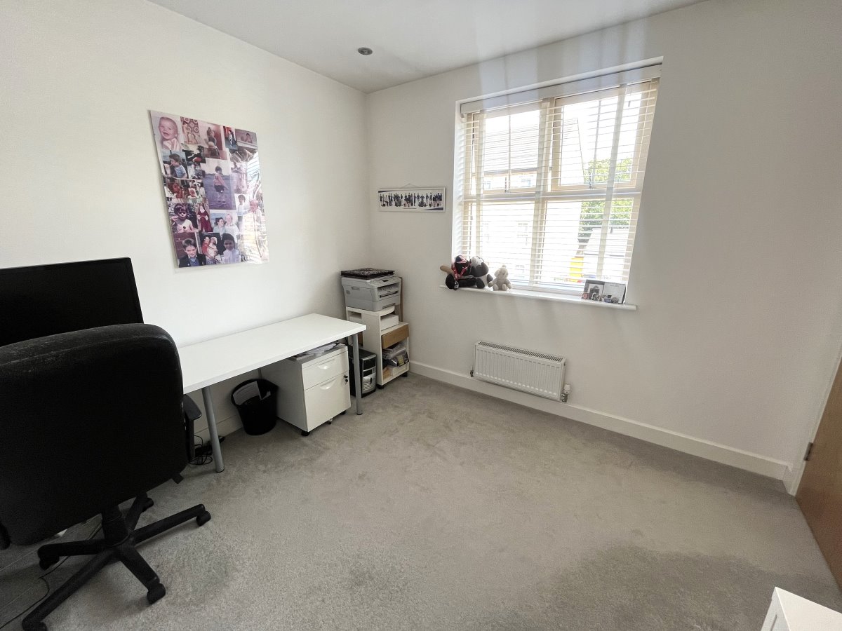 34 Lancaster Avenue Wakefield  WF1 2ZG image 16