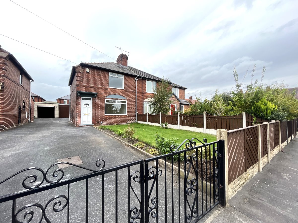 53 Favell Avenue Normanton  WF6 1HY image 0