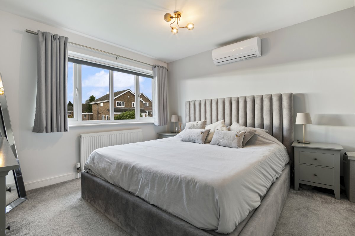 2 Churchill Grove Wakefield  WF2 6RG image 12
