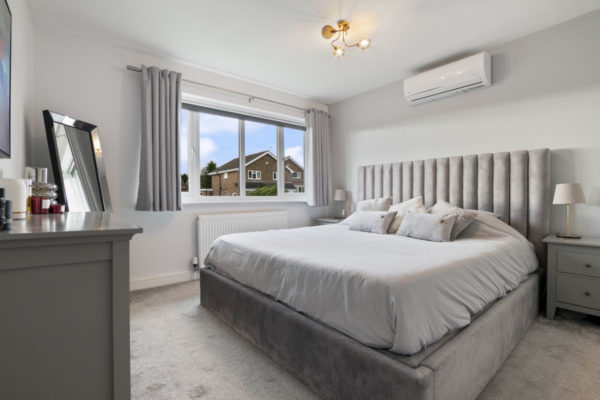 2 Churchill Grove Wakefield  WF2 6RG image 13