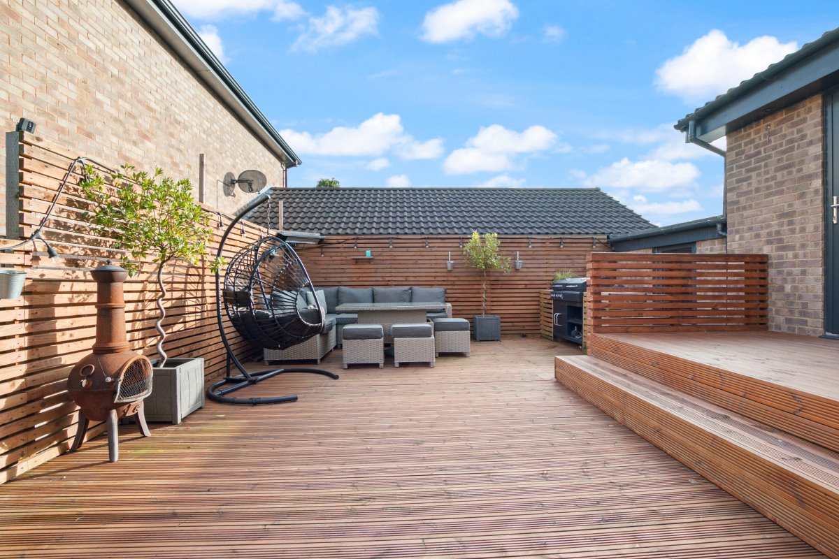 2 Churchill Grove Wakefield  WF2 6RG image 20