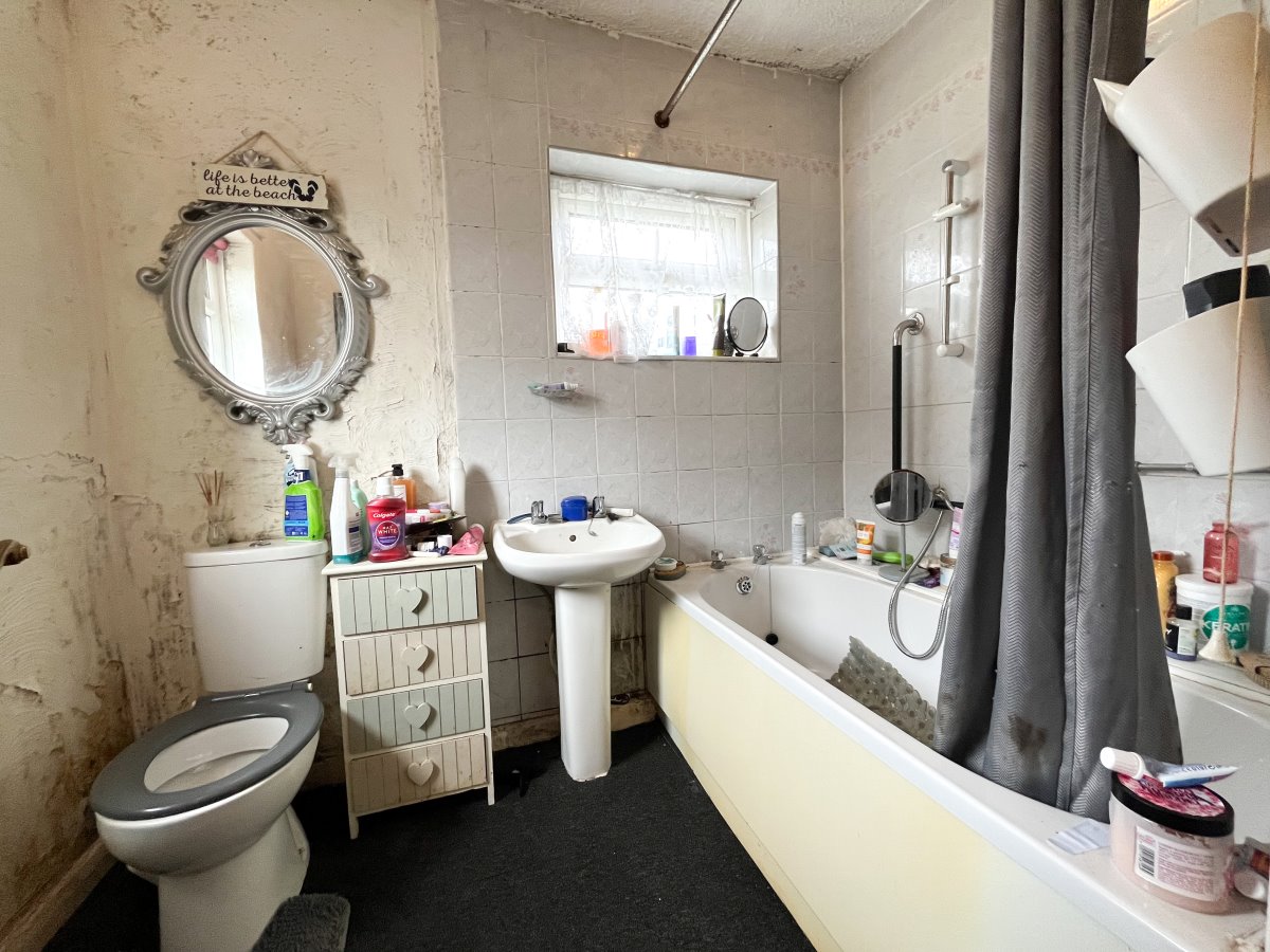 206 Wath Road Brampton Barnsley S73 0XD image 8