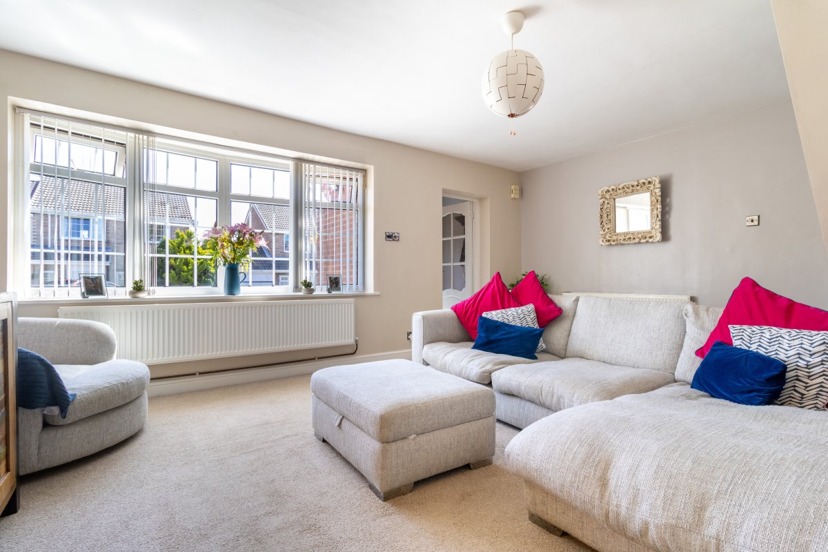 23 Roman Road Darton Barnsley S75 5DG image 6