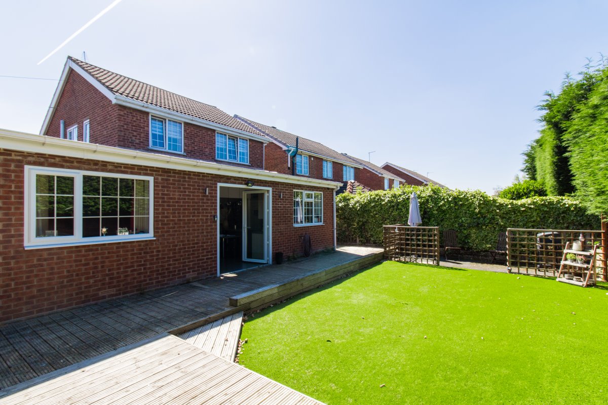 23 Roman Road Darton Barnsley S75 5DG image 17