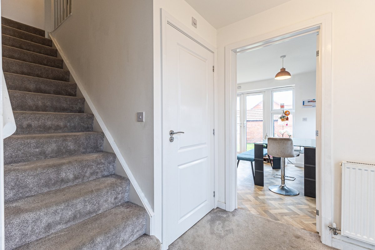 1 Midgley Court Wakefield  WF1 4FS image 8