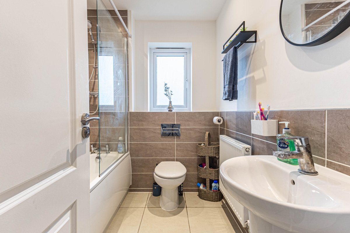 1 Midgley Court Wakefield  WF1 4FS image 14