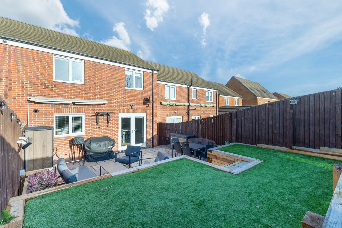 27 Rock House Way Ossett  WF5 0BG image 19