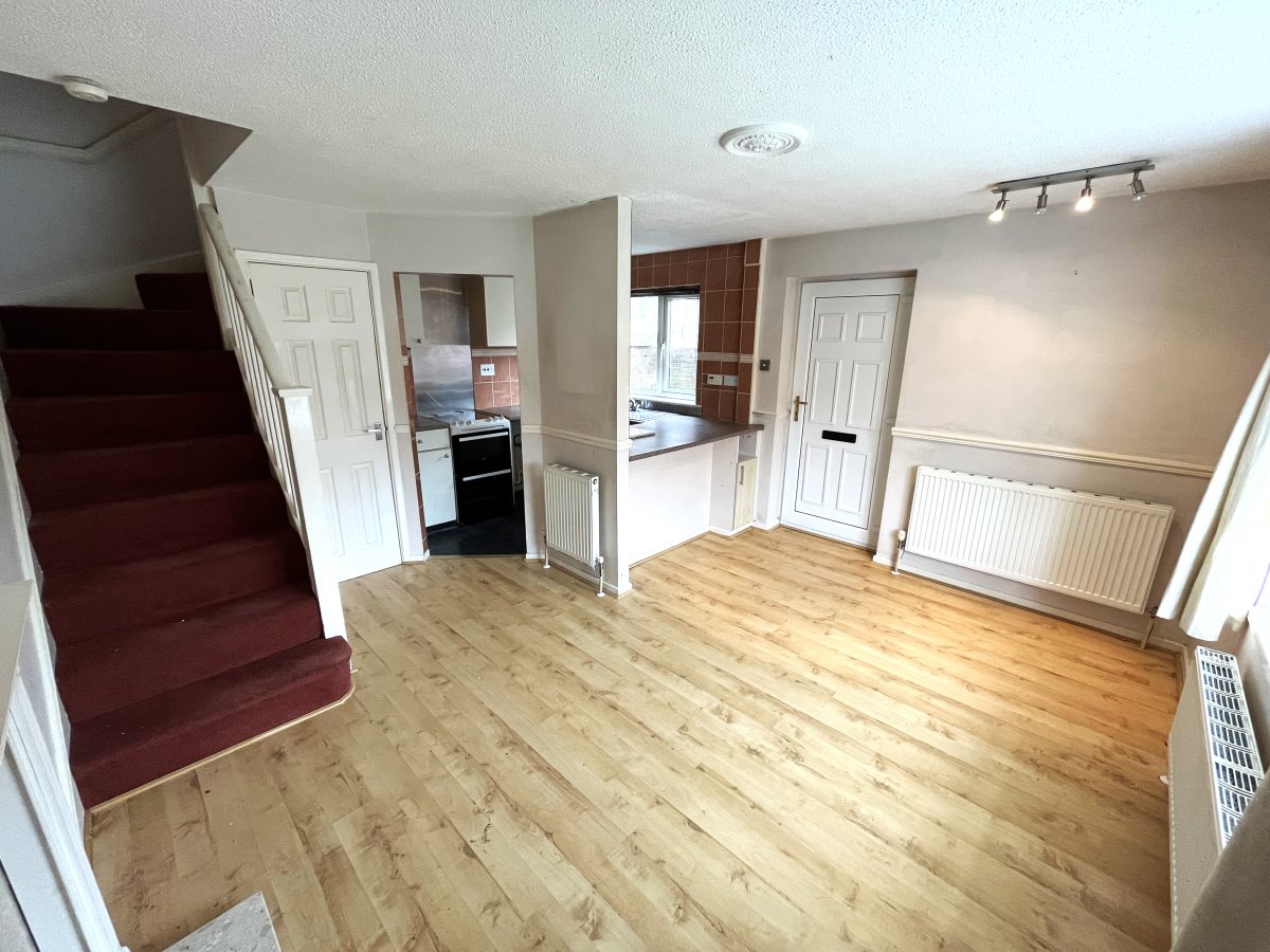 44 Millfields Ossett  WF5 8HE image 2