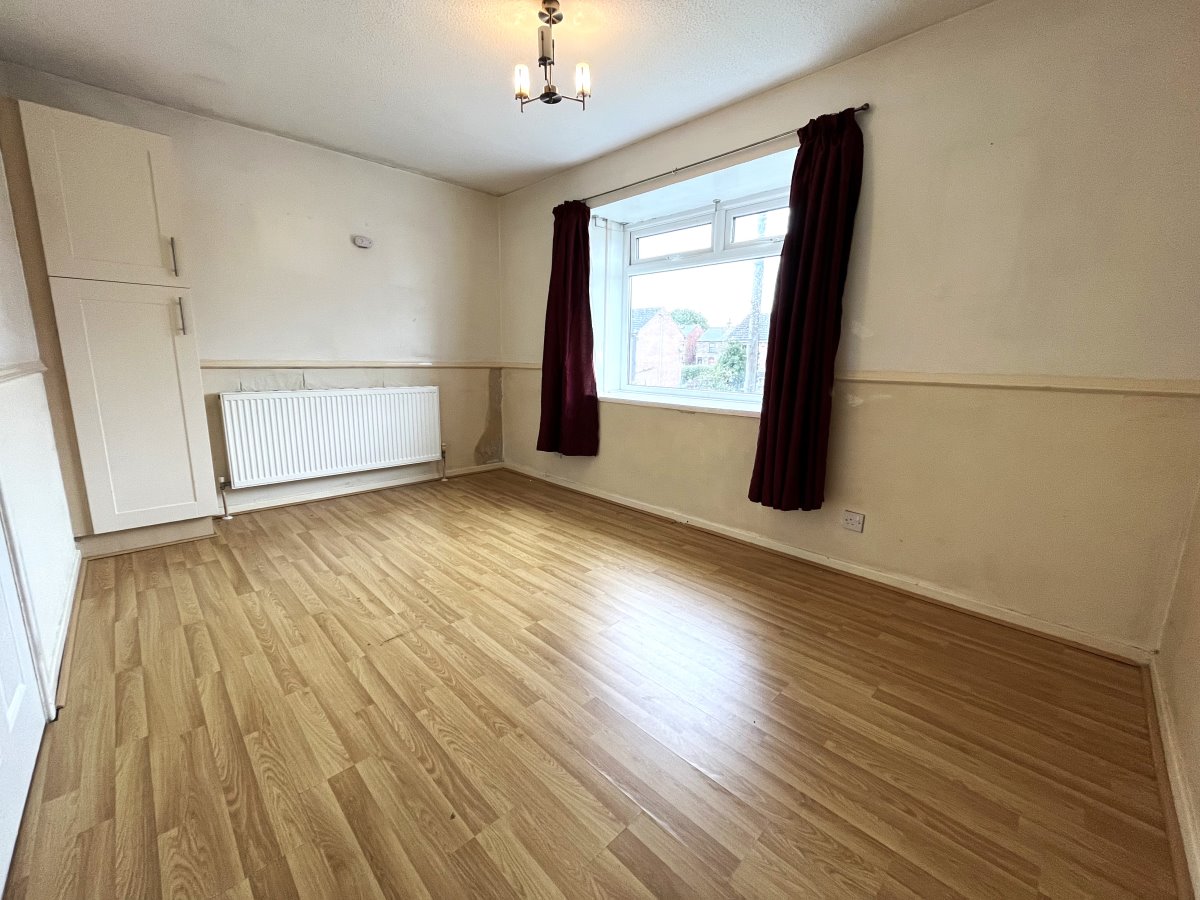 44 Millfields Ossett  WF5 8HE image 5