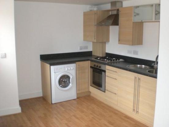 12 Moore Woodlands Village Wakefield WF1 5NH image 1
