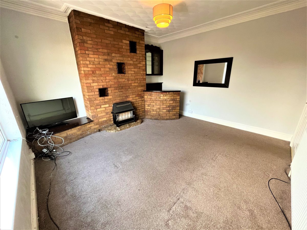 39 Lingwell Gate Lane Lofthouse  WF3 3JL image 1