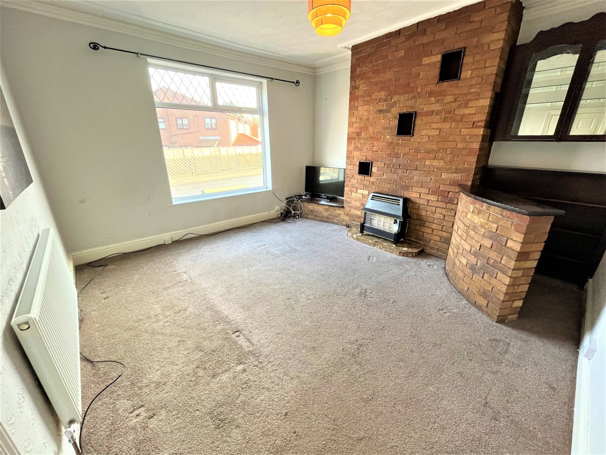 39 Lingwell Gate Lane Lofthouse  WF3 3JL image 2
