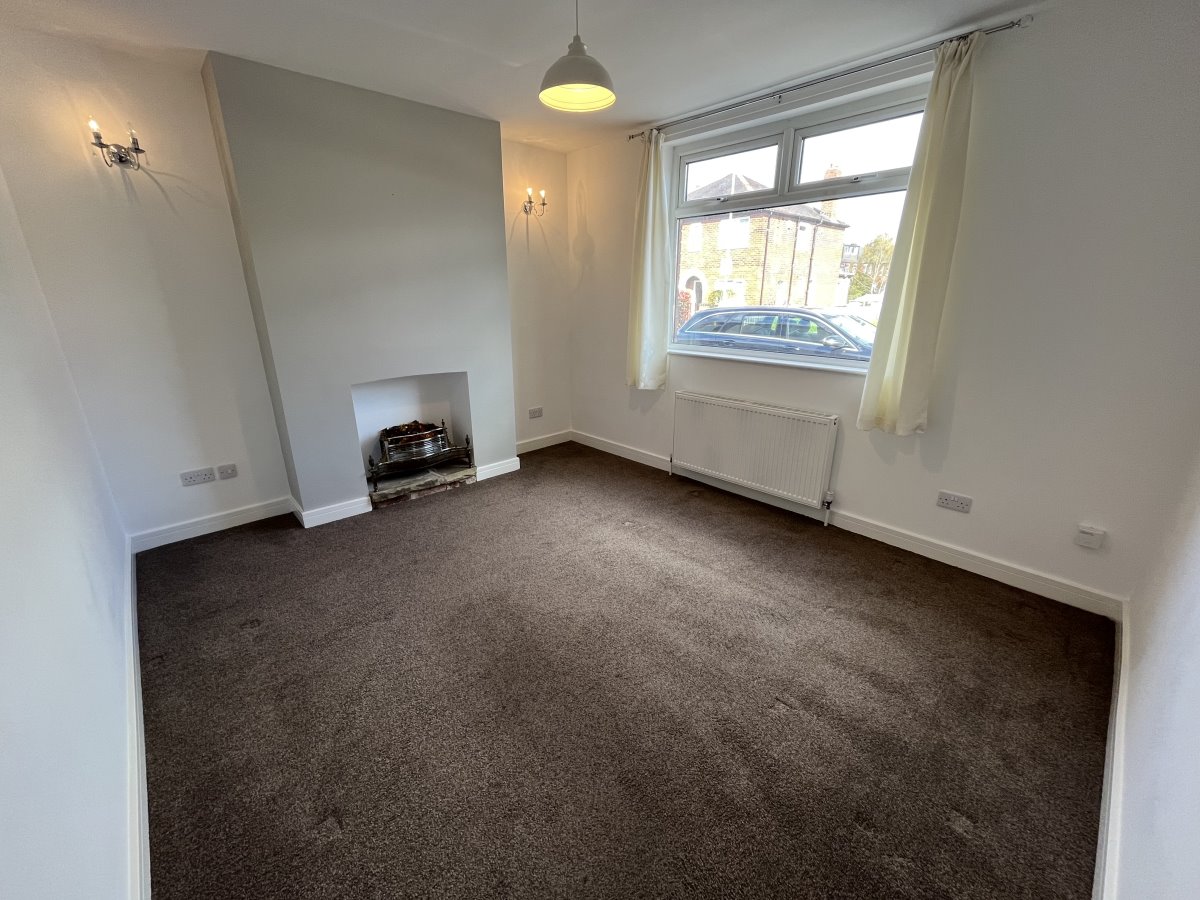 28 Tew Street Thornes Wakefield WF2 8DR image 4