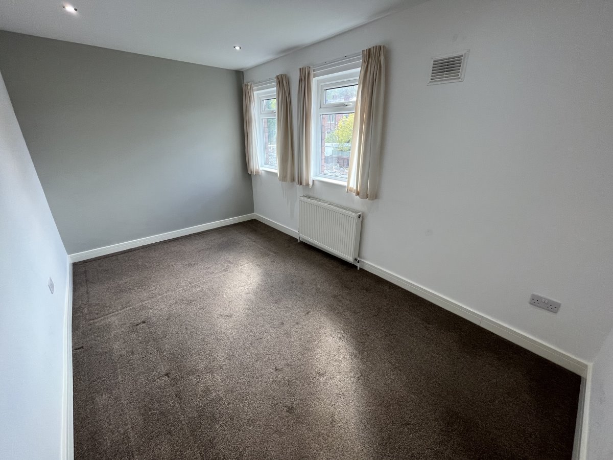 28 Tew Street Thornes Wakefield WF2 8DR image 7