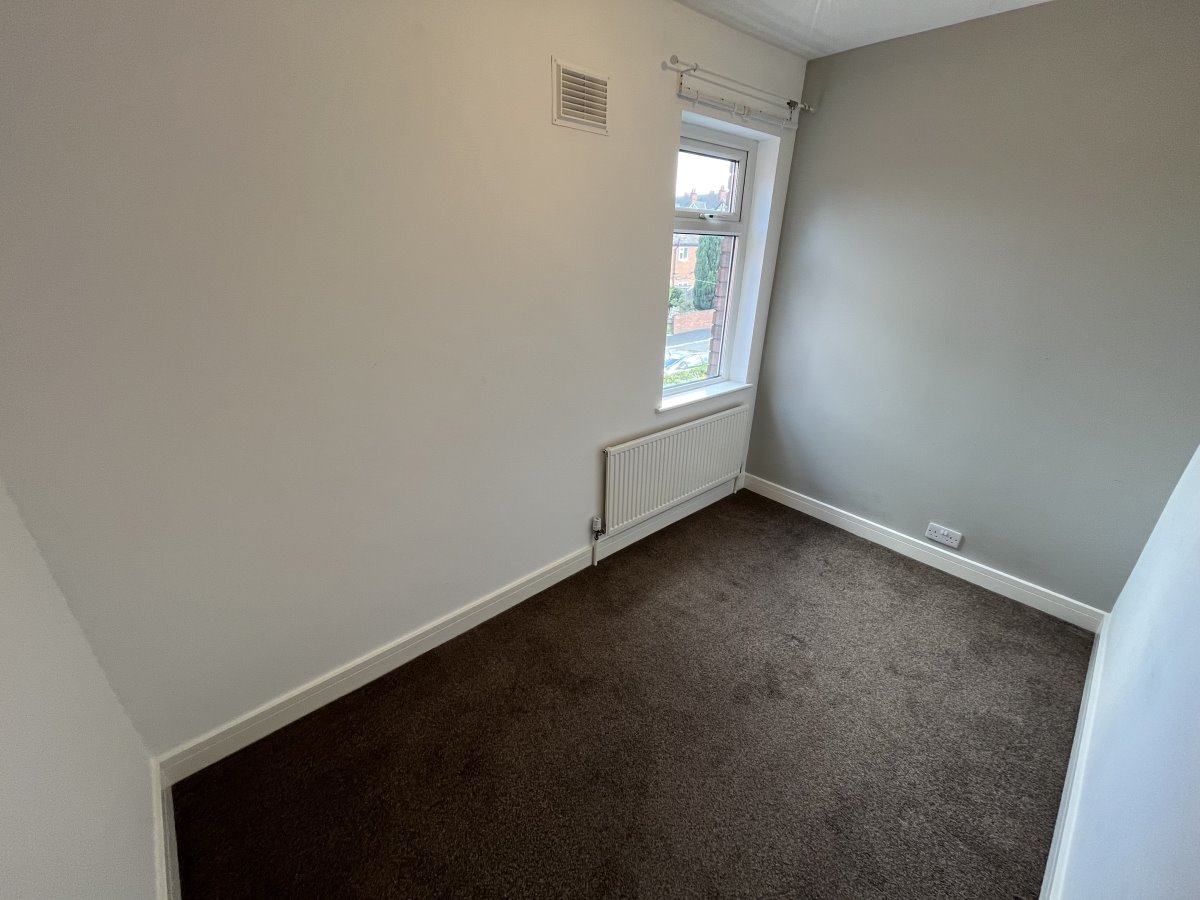 28 Tew Street Thornes Wakefield WF2 8DR image 8