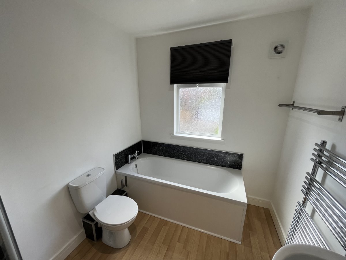28 Tew Street Thornes Wakefield WF2 8DR image 9